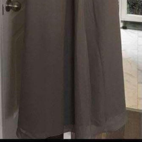 JJ House Prom/Bridesmaid Dress - Picture 2 of 7